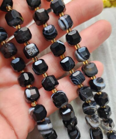 10 Mm Kup Siyah Akik Tasi