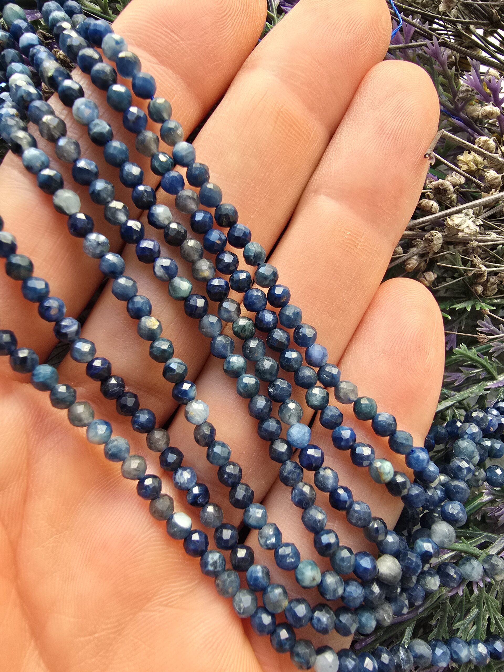 3 MM Mavi Safir Faset Kesim Doğal Taş