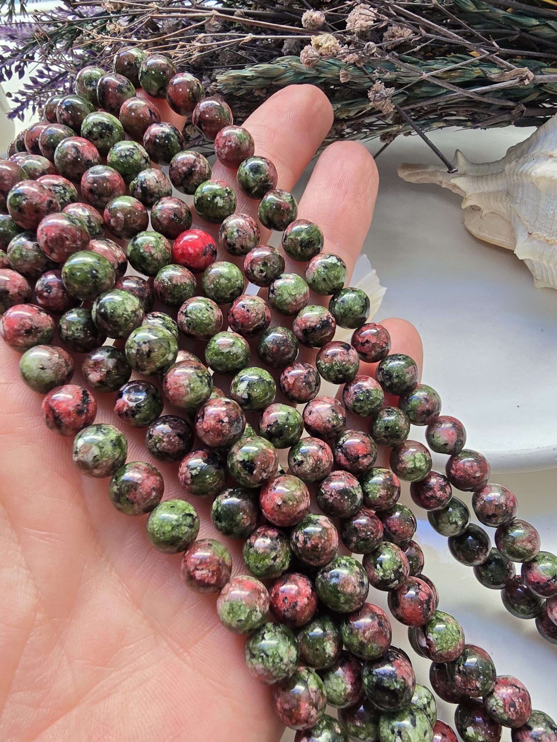 8 MM Gül Yeşil Küre Ceyt Doğal Taş