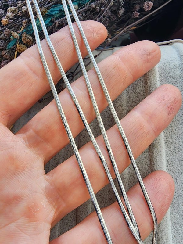 1.7 MM Yassı Yılan Çelik Takı Zinciri