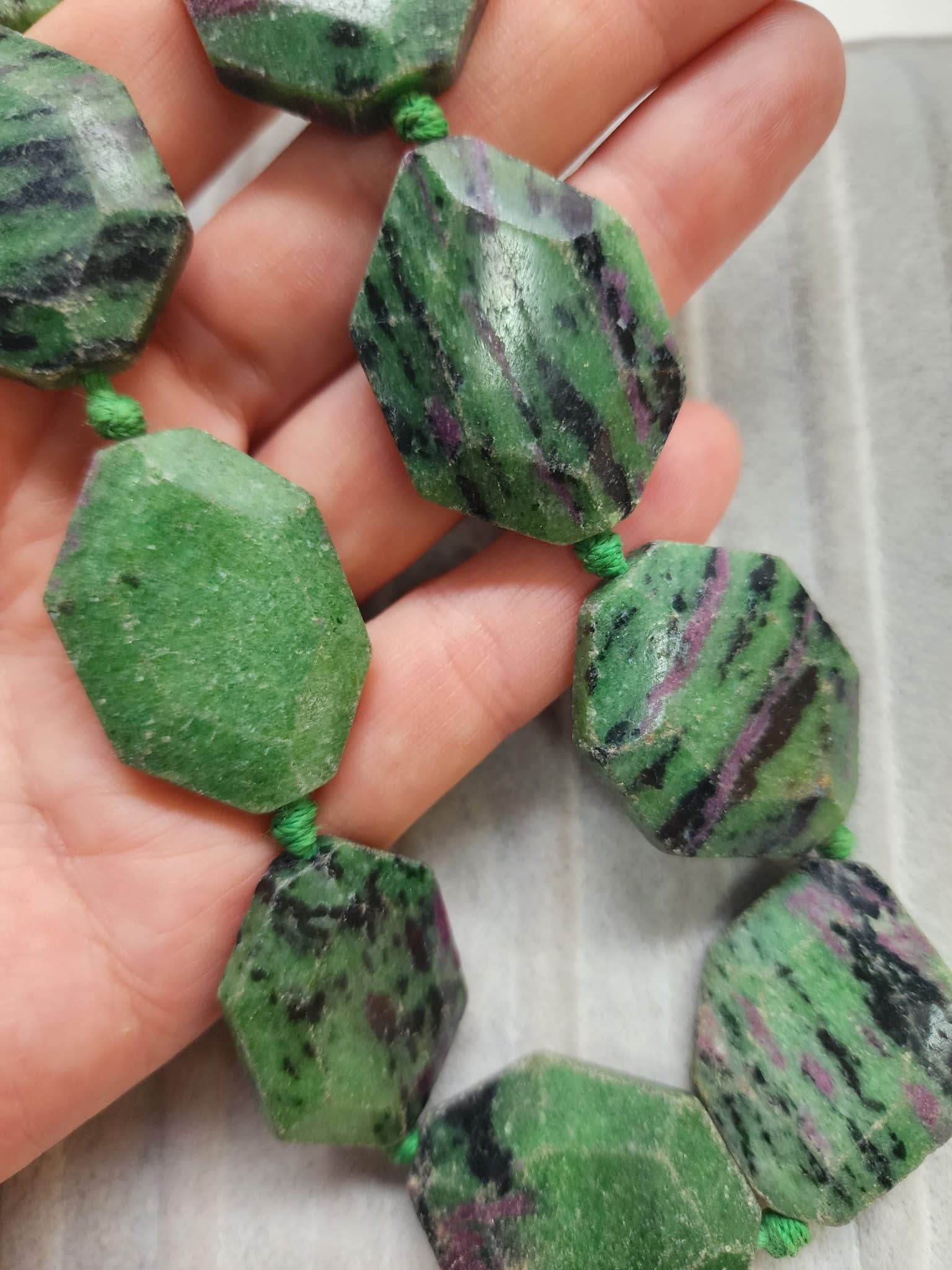 25x35 Mm Elmas Kesim Anyolit Tasi 3