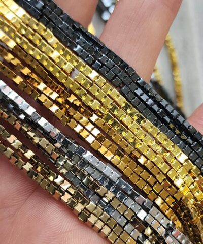 2x2 Mm Kemik Kup Hematit Dogal Tas