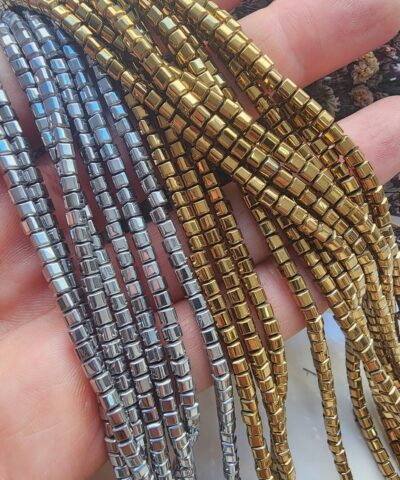 3x3 MM Oval Küp Hematit Taşı