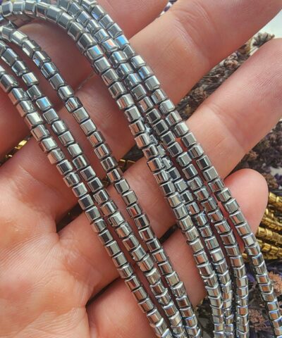 3x3 MM Oval Küp Hematit Taşı - Gümüş