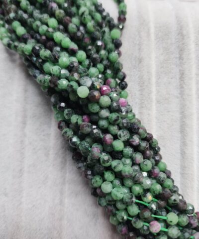 4 Mm Faset Kesim Anyolit Zumrut Tas