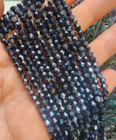 4 Mm Piramit Kristal Boncuk 513