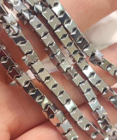 4x4 Mm Kemik Kup Hematit Dogal Tas Gumus