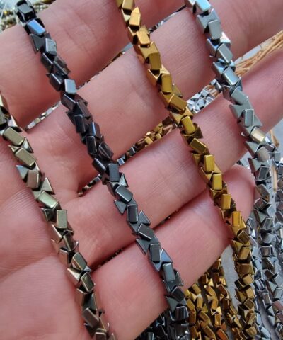 4x4 Mm Kum Saati Hematit Dogal Tas 2