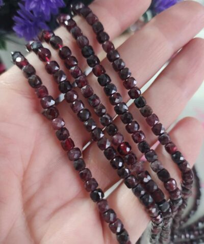 4x4 Mm Kup Granat Lal Tasi