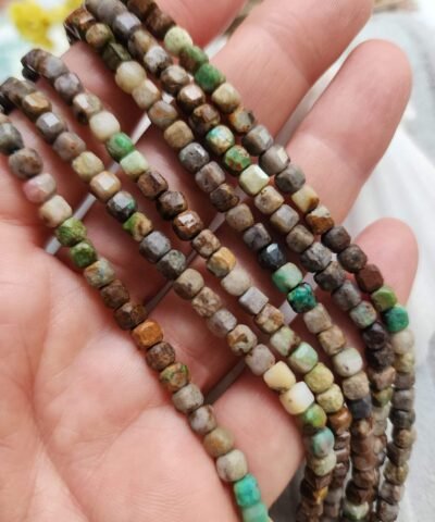 4x4 MM Küp Krizokol Taşı