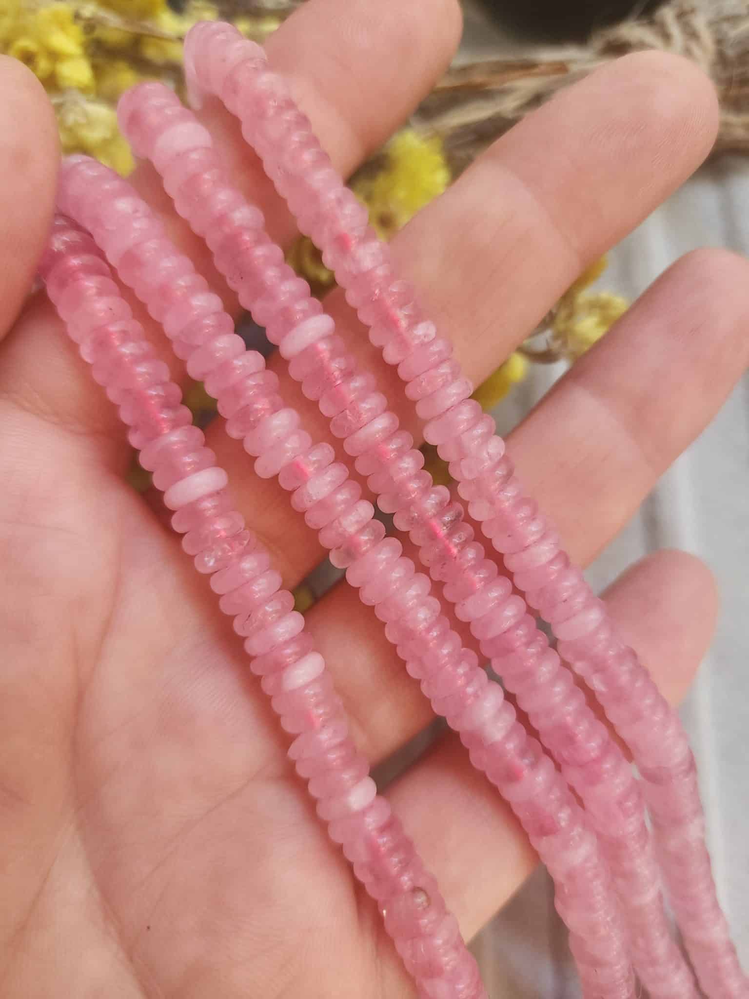 6 Mm Pembe Kuvars Rondela Dogal Tas
