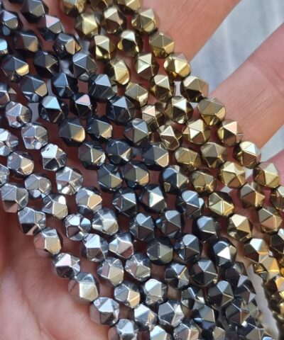 6 Mm Piramit Kure Hematit Dogal Tas