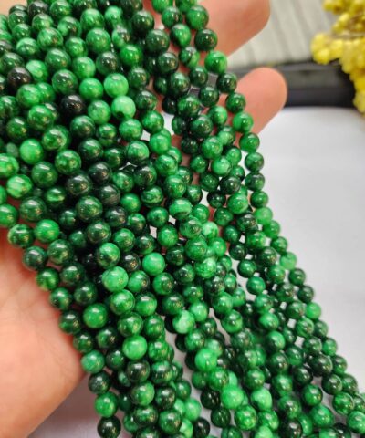 6 MM Zümrüt Ceyt Kuvars Taşı