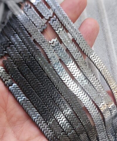 6x1 MM Yarasa Şekilli Hematit Doğal Taş