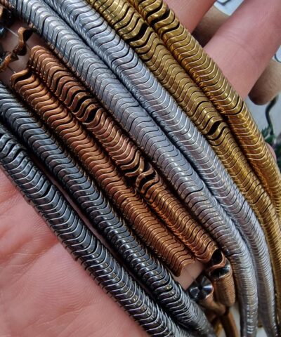 6x1 Mm Yilan Hematit Dogal Tas