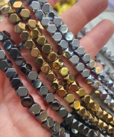 6x6 MM Köşesiz Küp Hematit Doğal Taş