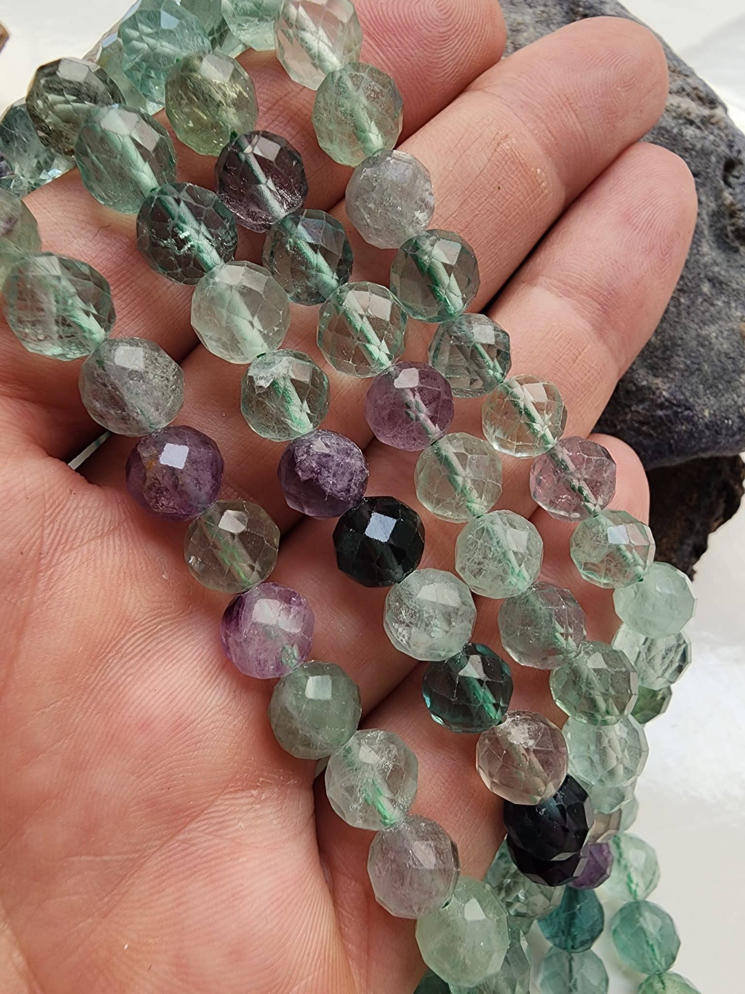 8 MM AAA Fasetli Florit Doğal Taş