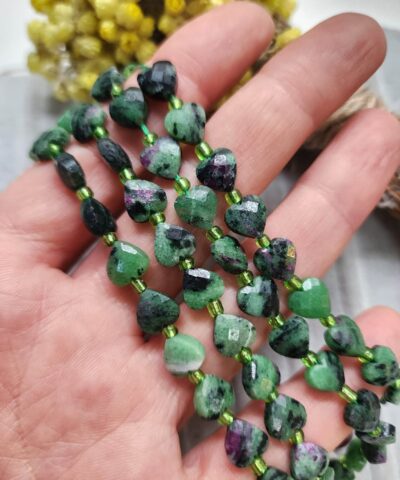 8 Mm Kalp Rubizoit Tasi