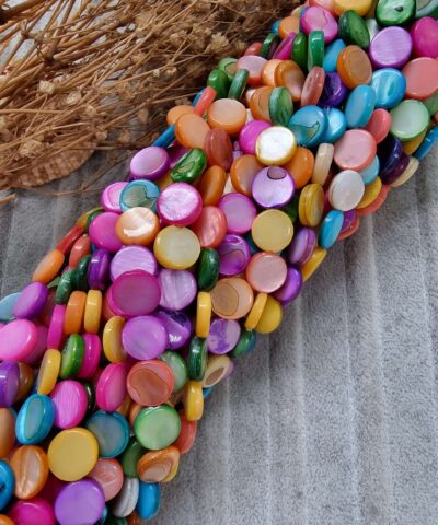 8 Mm Karisik Renkli Yuvarlak Sedef Scaled