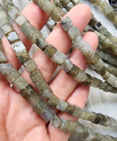 8 MM Küp Labradorit Taşı Dizi AAA