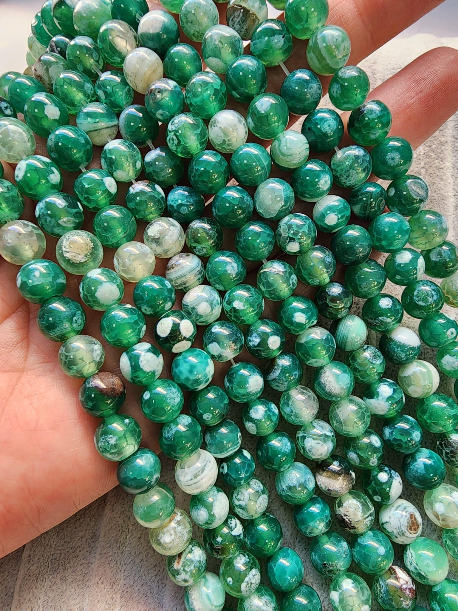 8 Mm Kure Yesil Beyaz Akik Dogal Tas
