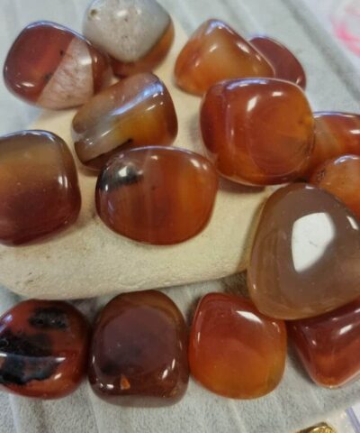 Akik Tamburlanmis Dogal Tas