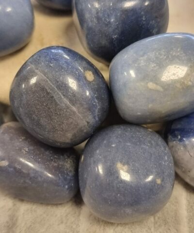 Angelit Tamburlanmis Dogal Tas