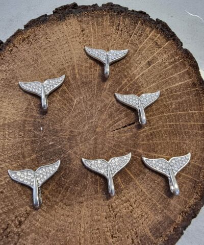 Balina Kuyrugu Gumus Tasli Kolye Ucu 2