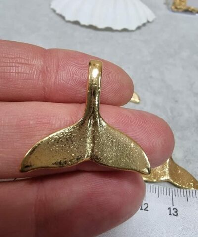 Balina Kuyrugu Kolye Ucu 2