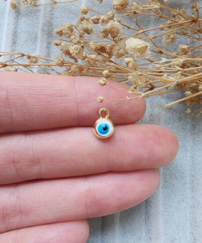 Beyaz Nazar Goz Taki Sallantisi 6 Mm Scaled