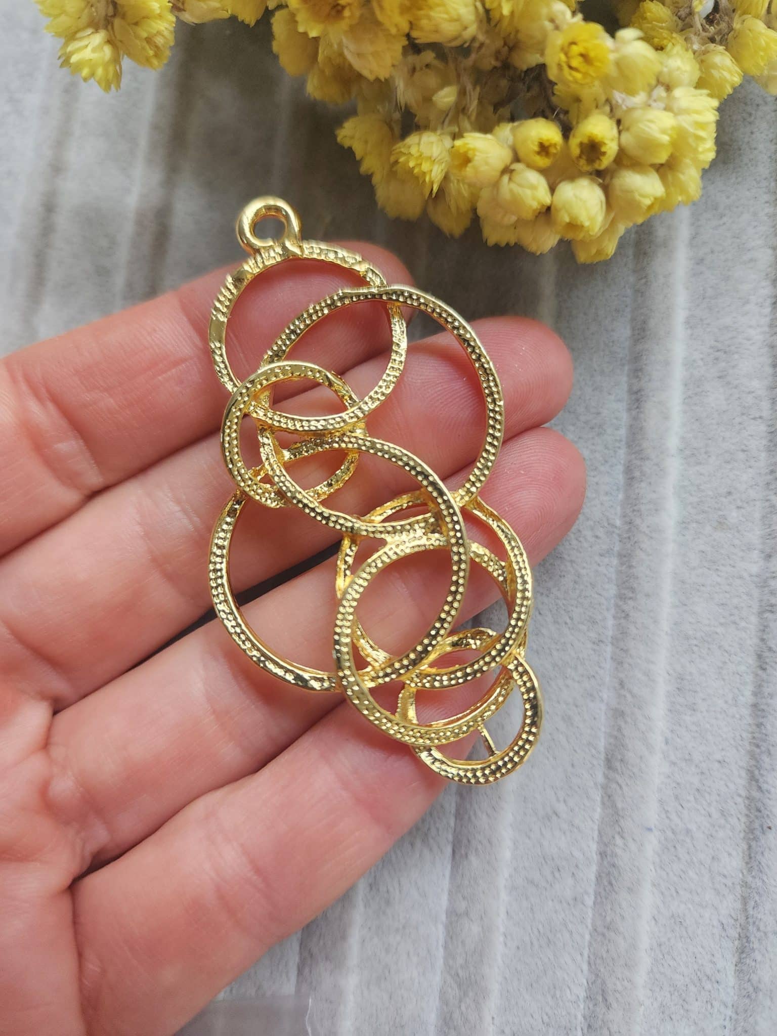 Cemberler Kolye Ucu 1