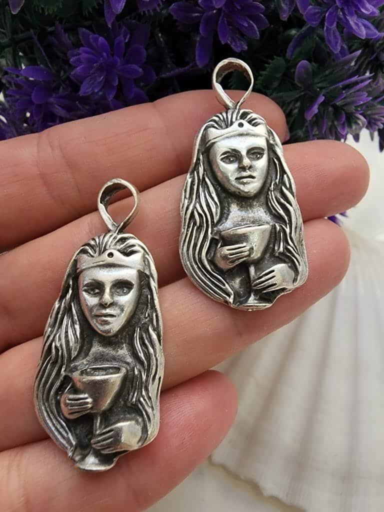 Cleopatra Kolye Ucu 3