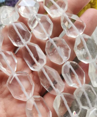 Damla Piramit Kristal Kuvars Tasi 3