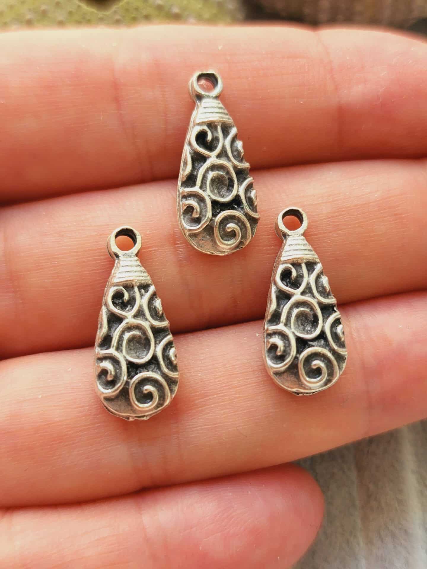 Damla Zamak Dokum Kolye Ucu 4