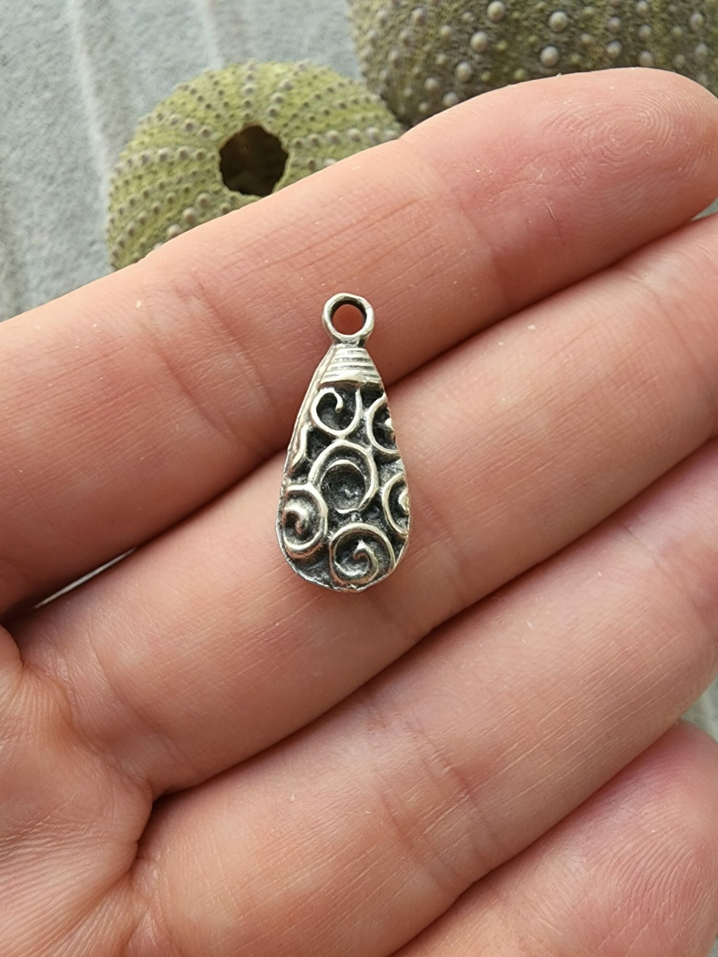 Damla Zamak Dokum Kolye Ucu