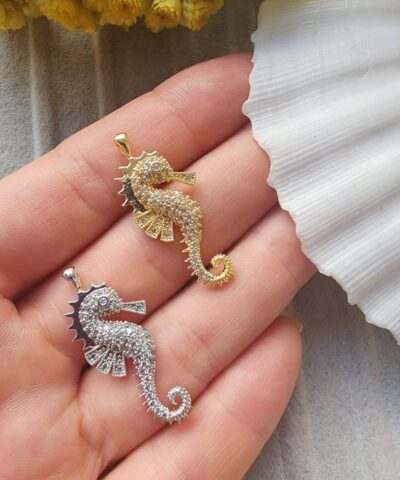 Deniz Ati Zirkon Tasli Kolye Ucu