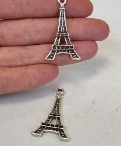 Eiffel Kulesi Kolye Ucu 4