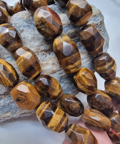 Faset Kesimli Silindir Kaplan Gozu Dogal Tas 2