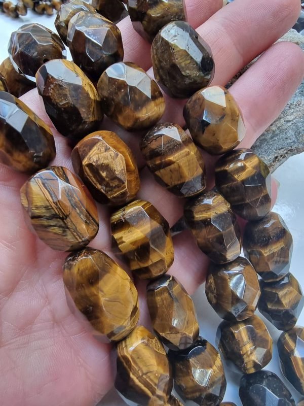 Faset Kesimli Silindir Kaplan Gözü Doğal Taş