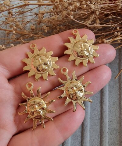 Gizemli Gunes Kolye Ucu 2