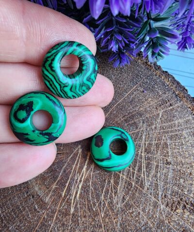 Halka Malahit Dogal Tas Kolye Ucu