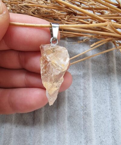 Ham Kutle Dogal Tas Kolye Ucu Sitrin