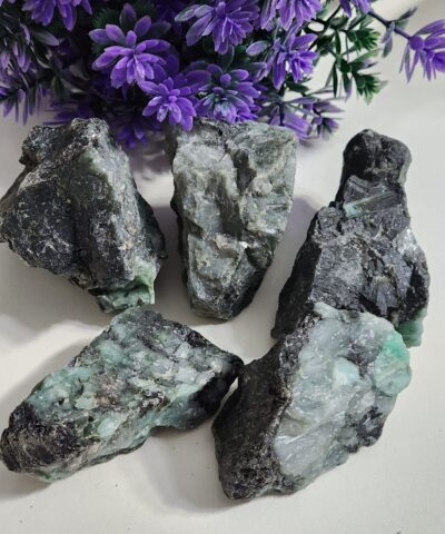 Ham Kutle Zumrut Dogal Tas 2