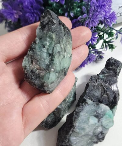 Ham Kutle Zumrut Dogal Tas 3