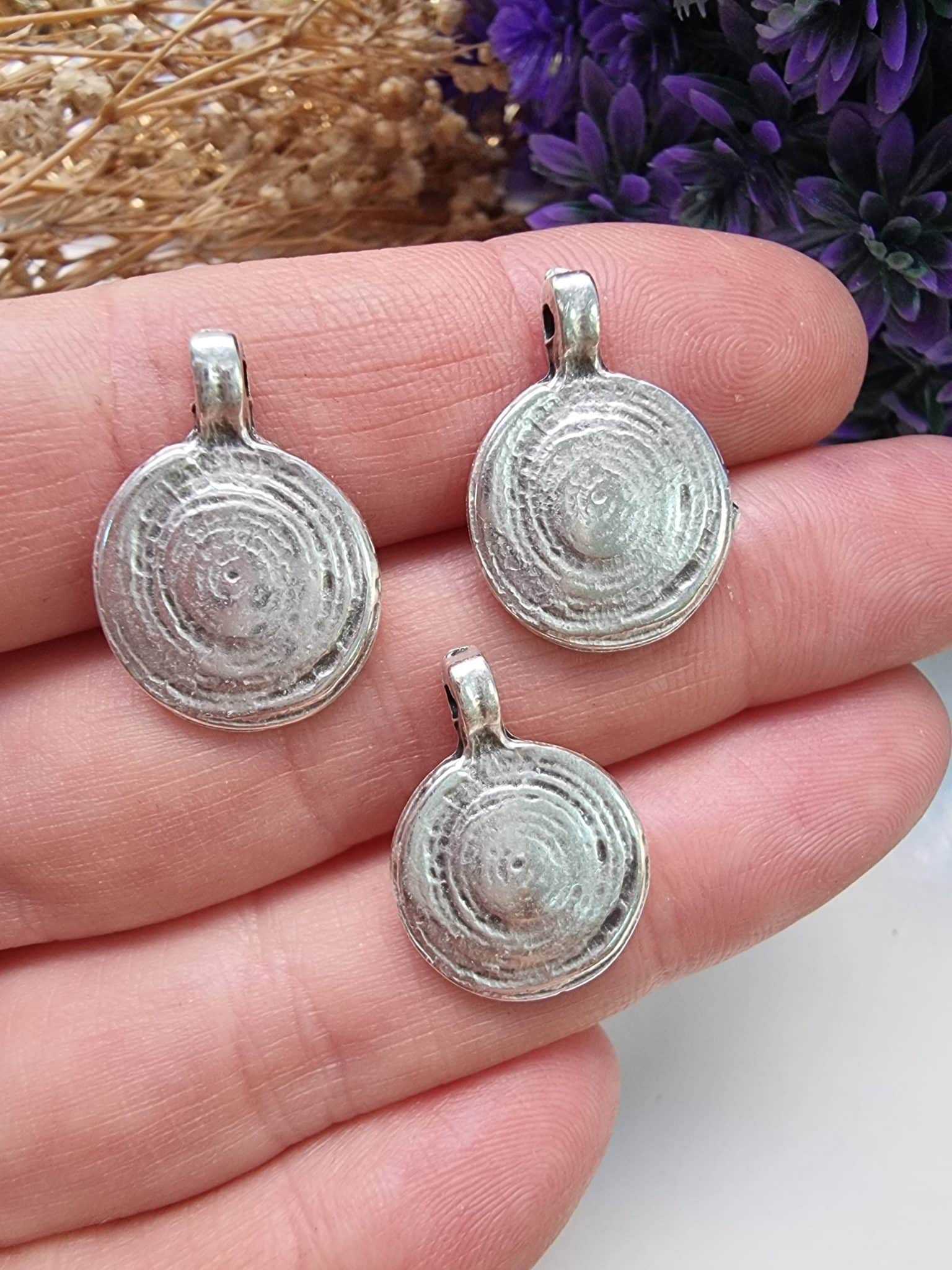 Hipnotize Kolye Ucu 3