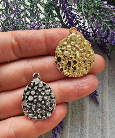 Kabartmali Madalyon Kolye Ucu 3