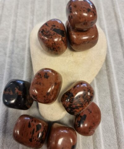 Kirmizi Obsidyen Tamburlanmis Dogal Tas 3