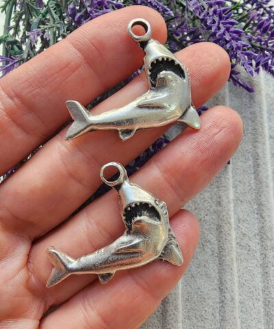 Kopek Baligi Kolye Ucu 2