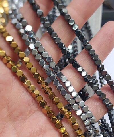 Kosesiz Kup 4x4 Hematit Dogal Tas