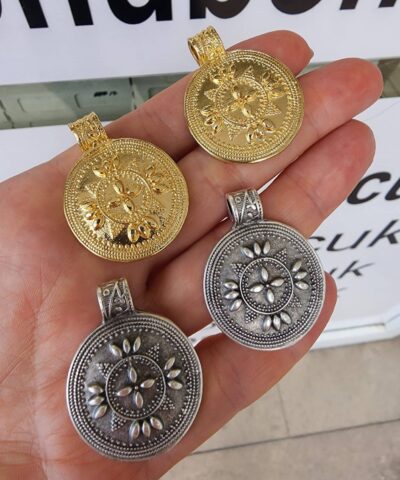 Kraliyet Armasi Madalyon Kolye Ucu 3